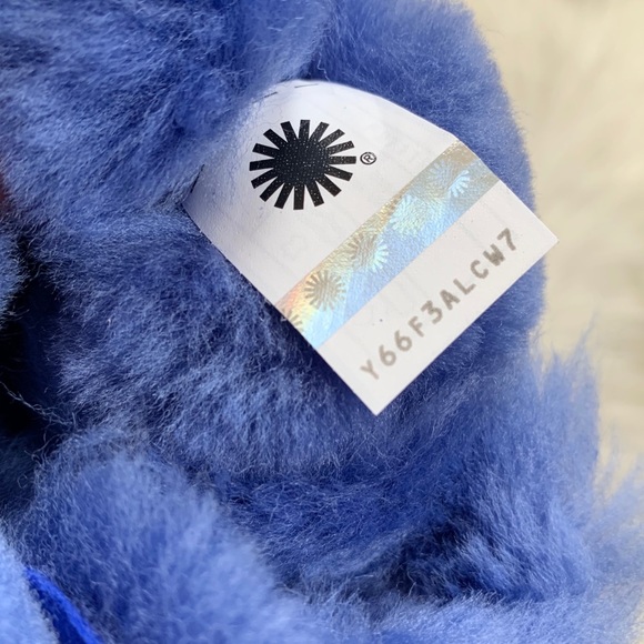 UGG Deep Periwinkle Bailey Bow II Boots - Picture 6 of 7